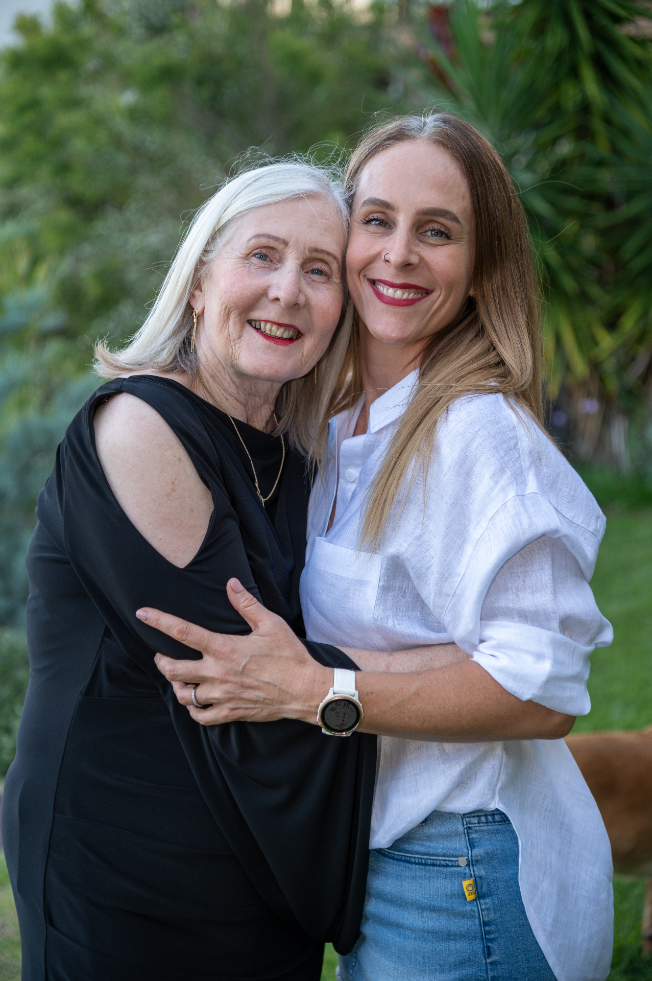 Naomi Ferstera with her mum
